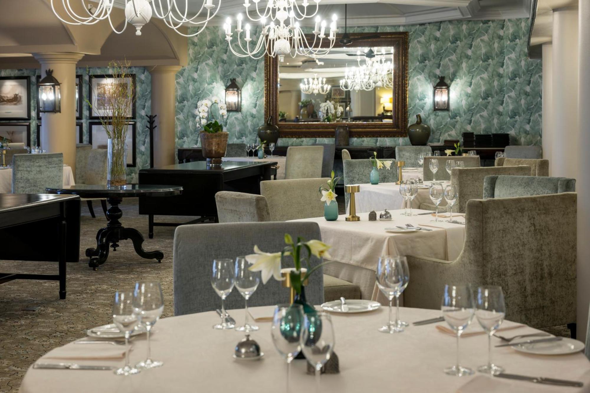 Beverly Hills Дурбан Екстер'єр фото Restaurant