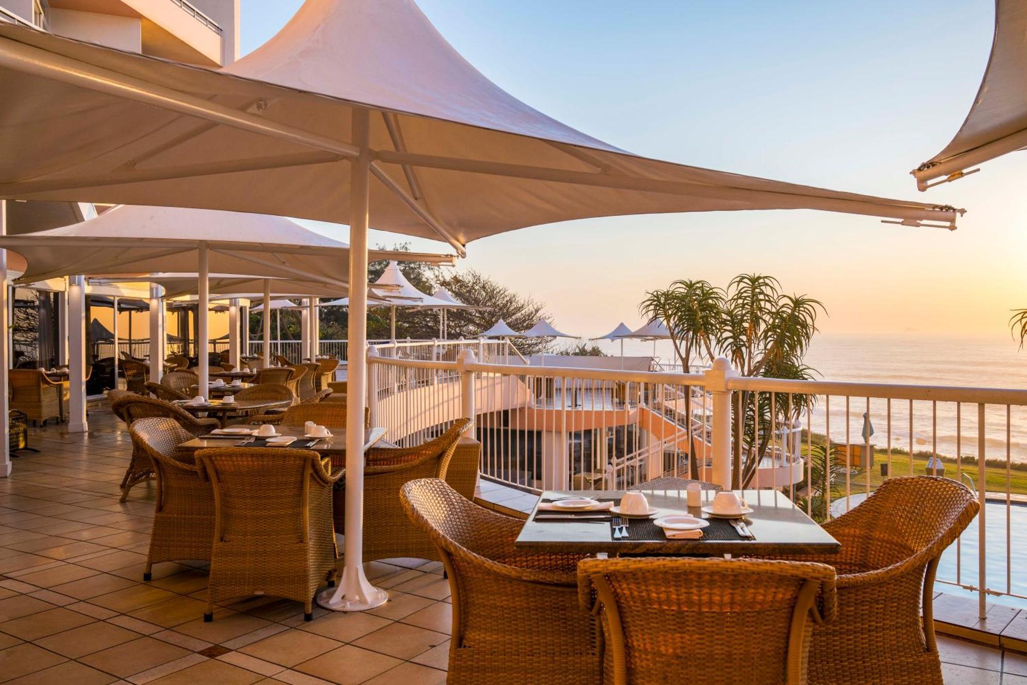 Beverly Hills Дурбан Екстер'єр фото The Oyster Box Hotel