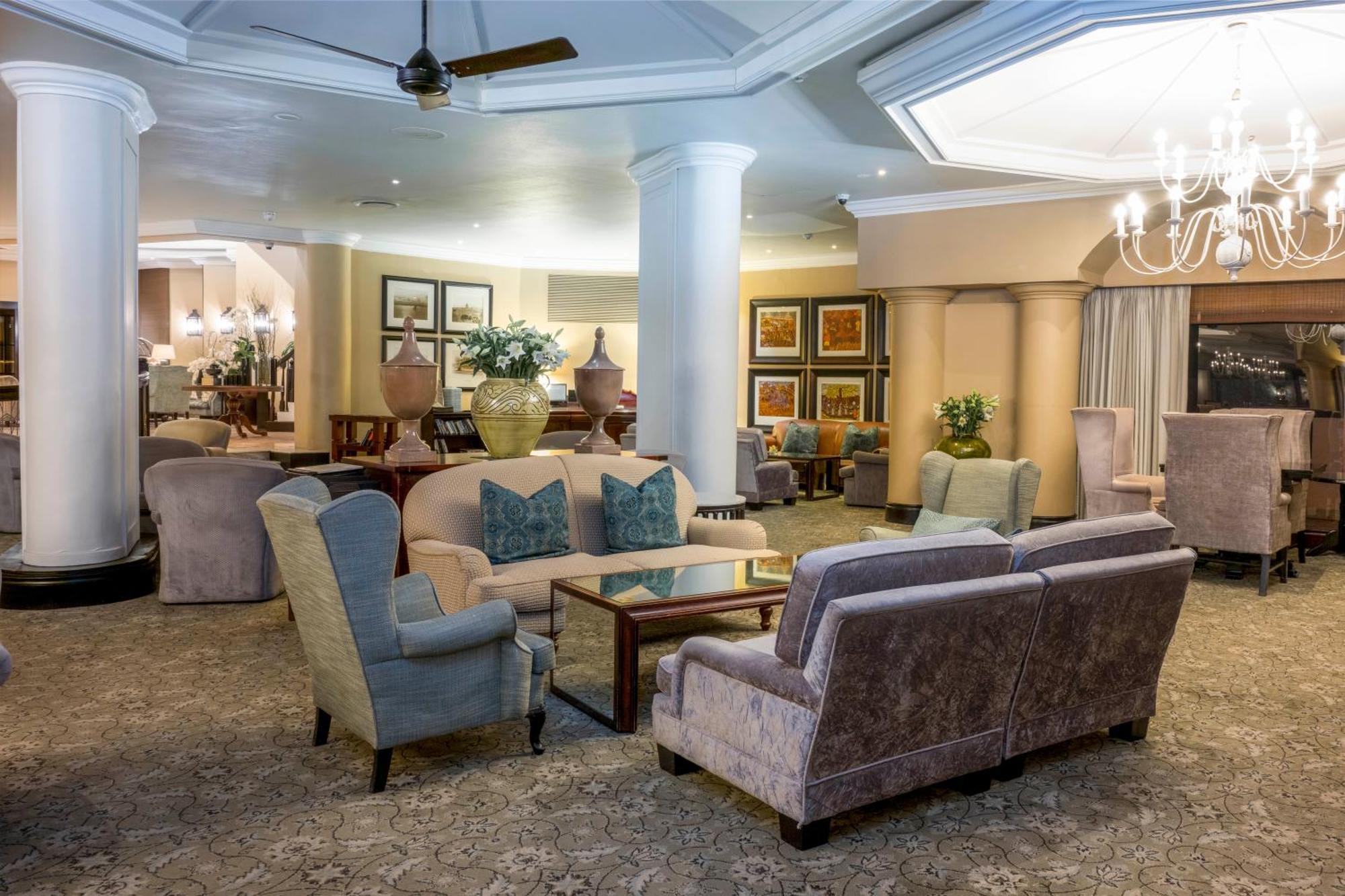 Beverly Hills Дурбан Екстер'єр фото The interior of the hotel